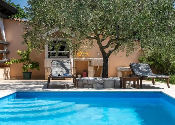 Vila Olga By Briskva *